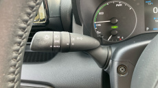 Toyota Yaris 1.5 Hybrid Icon 5dr CVT Hybrid Hatchback